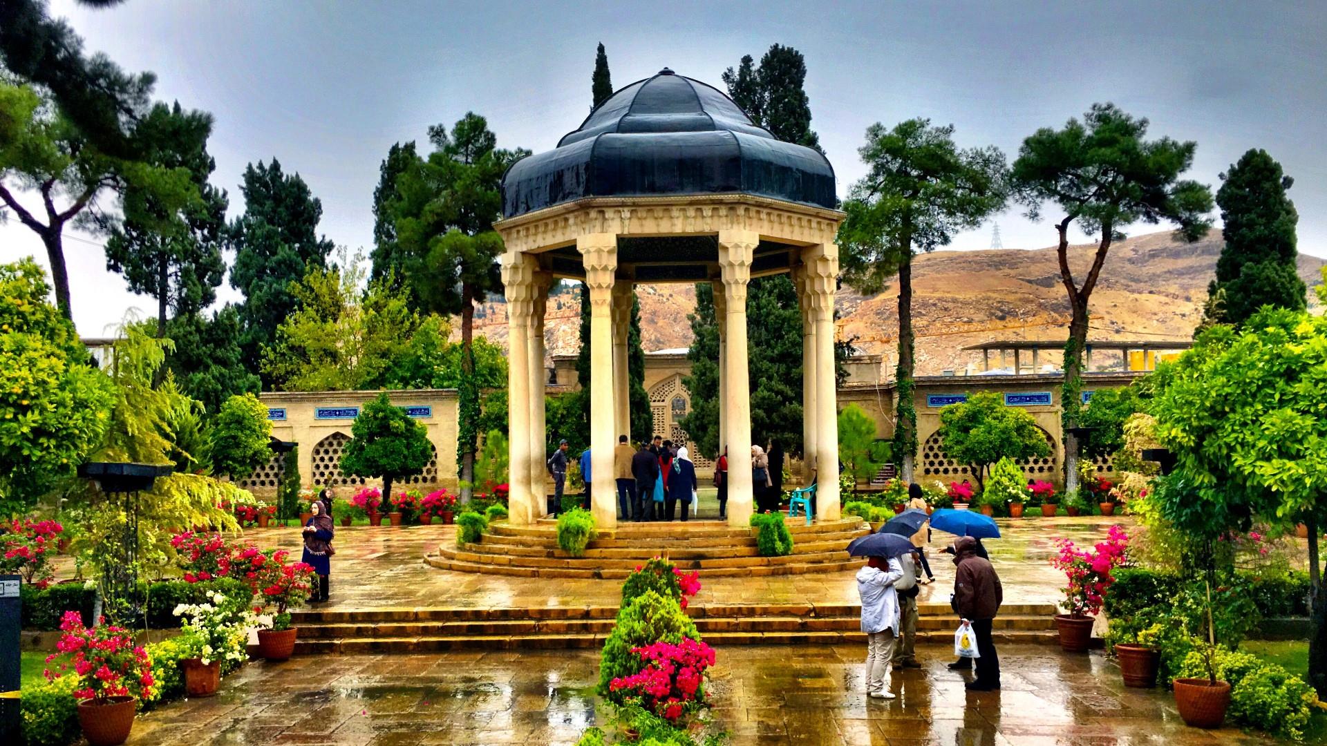 Hafez Tomb