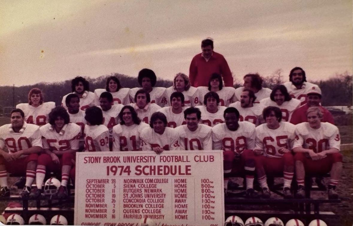 1974 football team photo